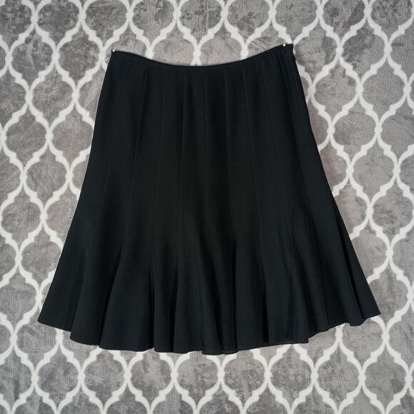 Lafayette 148 New York Dresses & Skirts - Lafayette 148 Black Godet Flare Trumpet Skirt Size 8 Knee Length